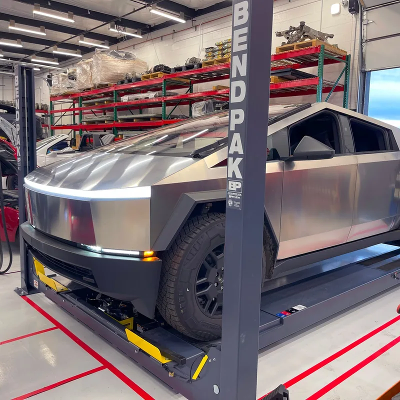 BendPak HDS14LSX Alignment Lift - 14,000-lbs. Capacity 3