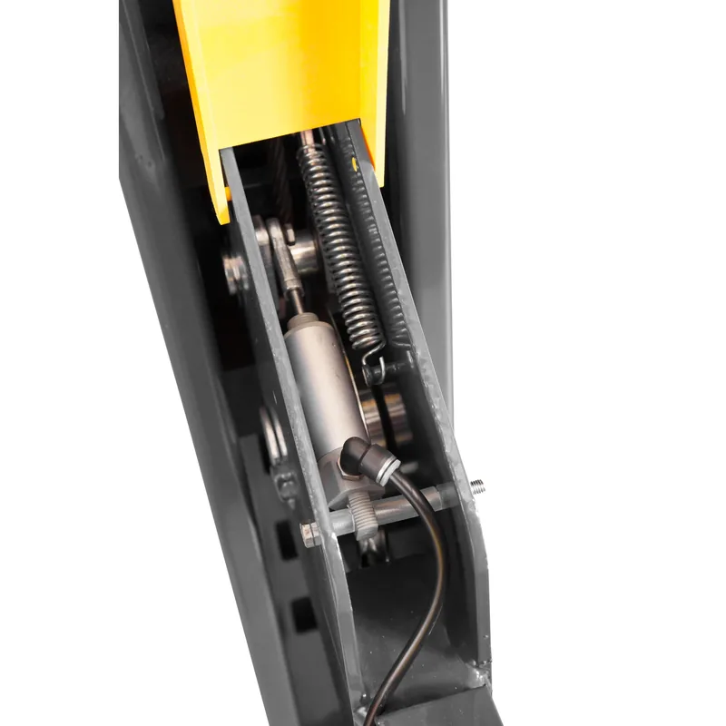 BendPak HDS40 Four-Post Lift - 40,000-lbs. Capacity 10