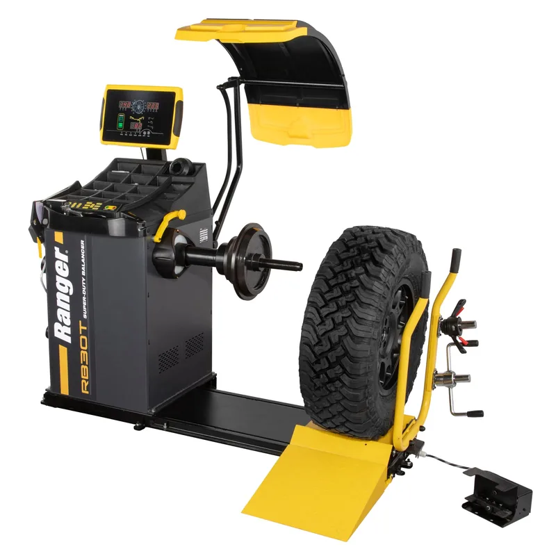 Ranger RB30T Heavy-Duty Truck and Passenger Car Wheel Balancer