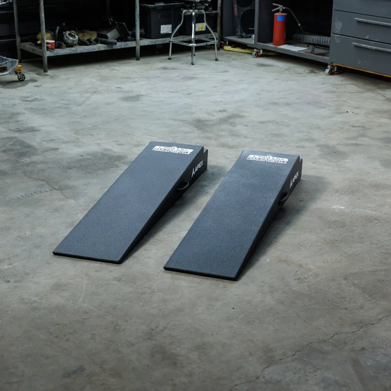 APEX 60-inch Lightweight Foam Trailer Ramp Kit - Set of 2 5