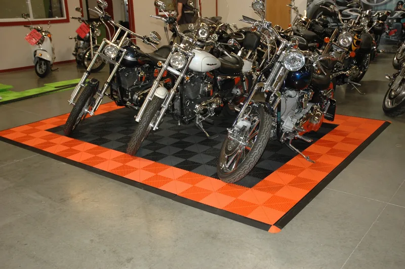 Ribtrax Pro Motorcycle Mat - Black and Orange Checkered 5