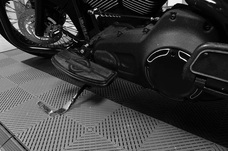 Ribtrax Smooth Pro Motorcycle Mat - Grey with Black Stripe 4