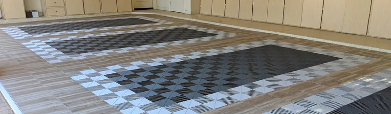 Vinyltrax 12-Series tile